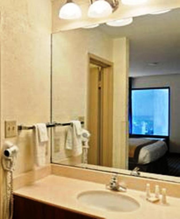 Baymont By Wyndham Macon I-75 Motel Buitenkant foto